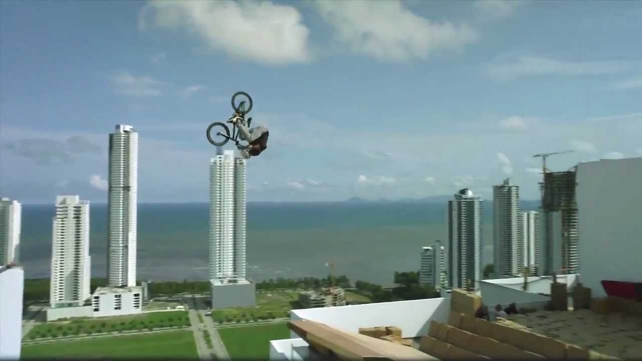 Miniature de la vidéo Vidéo | Nitro Circus 3D | Au cinéma du film Nitro Circus 3D