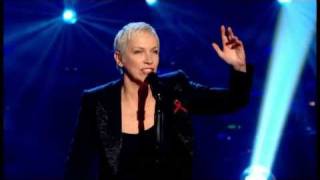 Annie Lennox - Universal Child (Strictly Come Dancing, 13.11.2010)
