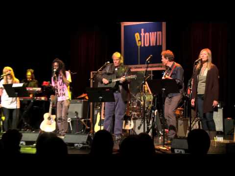 eTown Finale with Lucy Rose & Big Al Anderson - Heart of Gold (eTown webisode #532)