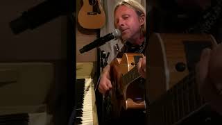 This is ground control to Major Tom.. @davidbowie #davidbowie #spaceoddity