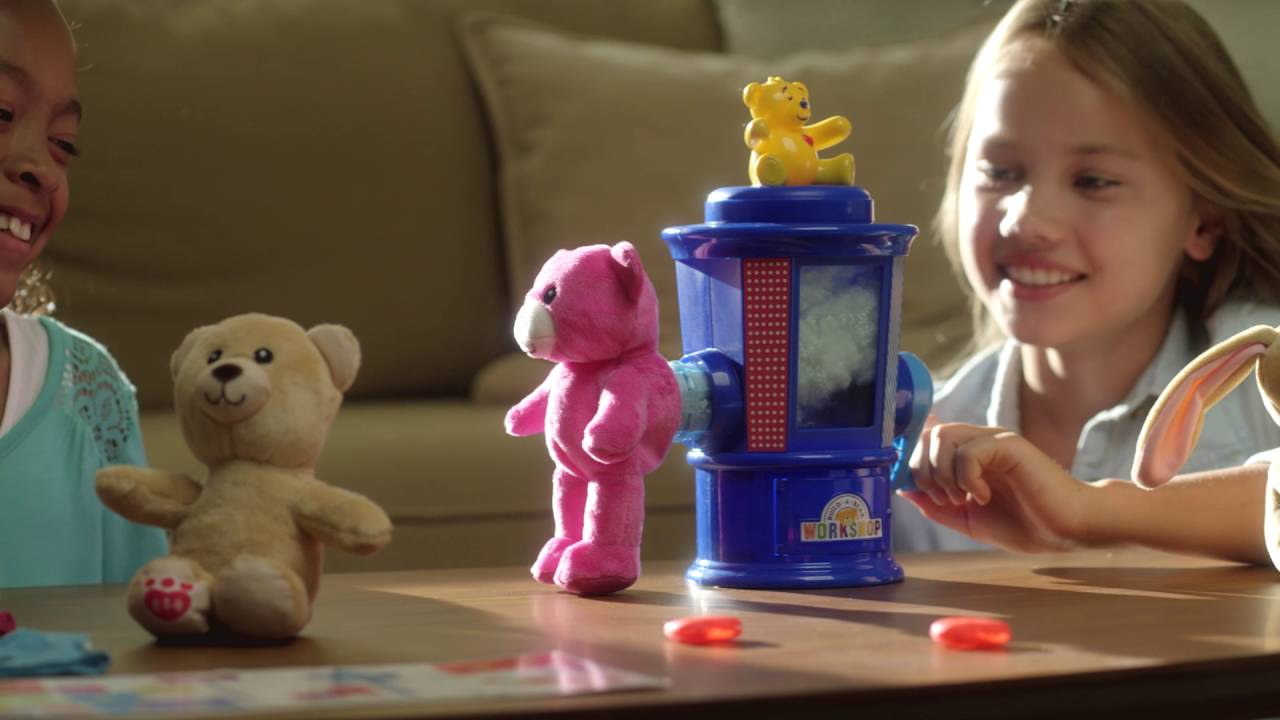 Spin Master | How To Use Your Build-A-Bear Workshop Stuffing Station