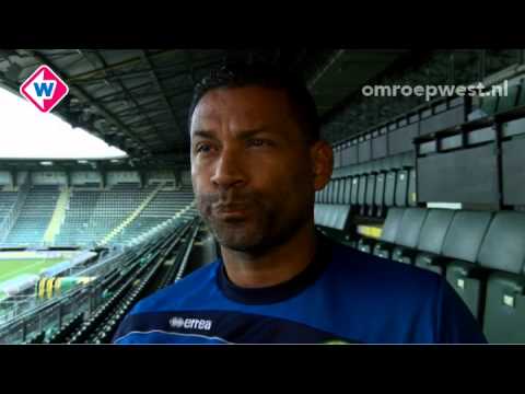 ADO-trainer Henk Fraser blikt vooruit op SC Cambuur - ADO Den Haag