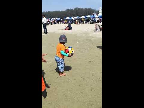 Raiyan & Her Mom Playing Beach.
