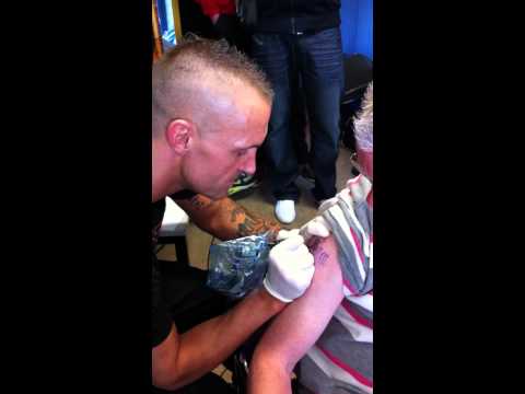 lions 66 huhuveen boer zet cambuur tatoo na belofte