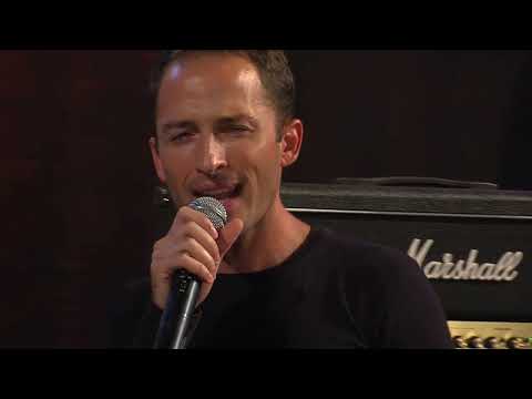 Krisz Rudi - Törd át a csendet ( Zenés Randevú 2016 )