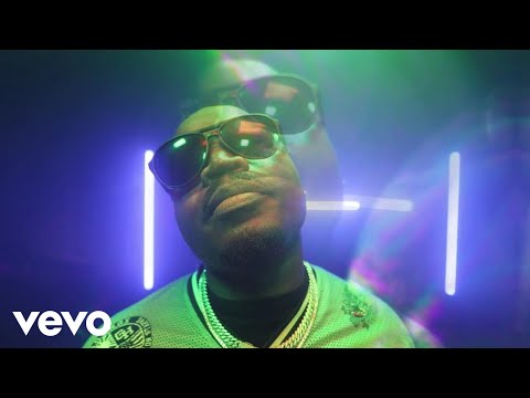 Tavo Man - Agresivo (Official Music Video) ft. El Chama