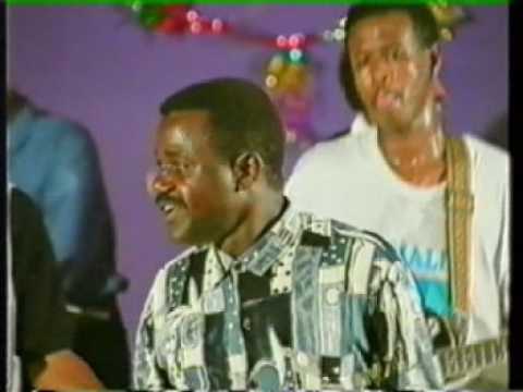 Dur Dur   Qoomaal   Sow maanad garan