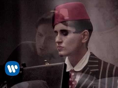 Miguel Bosé - Como Un Lobo