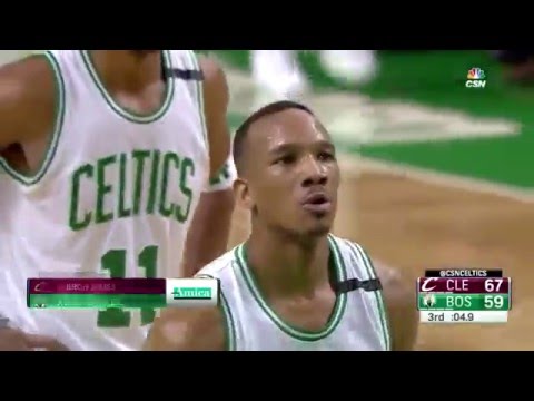 Avery Bradley Highlights vs. Cleveland Cavaliers (17 points)