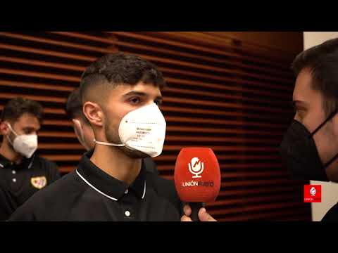 Mario Hernández tras ascender a Primera División con el Rayo Vallecano