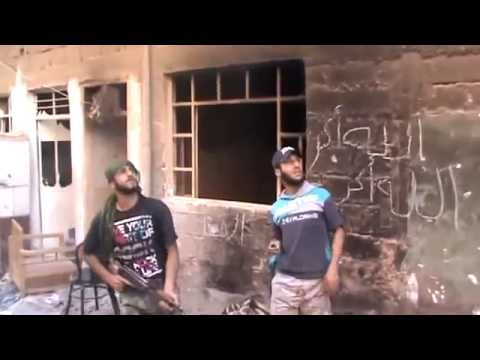 استهداف مقرات النظام في حي الموظفين بقنابل محلية الصنع من قبل لواء المرابطين في دير الزور