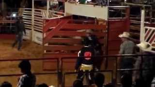 preview picture of video 'rodeio Ariranha do Ivai .pr 2014'