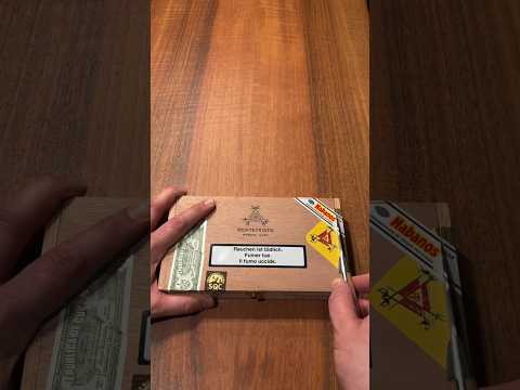 Montecristo Petit Edmundo 💨 #хьюмидор #сигары #табак #davidoff #cohiba #bolivar #montecristo