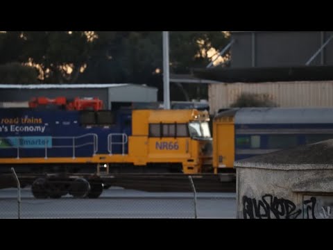 Double Stack 7PM5 goes into Adelaide Freight Terminal with NR65 + NR66 (Moustache + PNA)