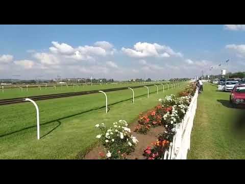 Peermont Emperors Palace Charity Mile Race Action