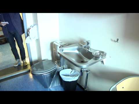 Slik lever de innsatte i Kristiansand fengsel