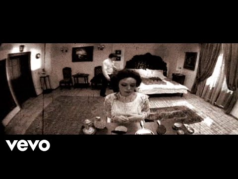 Üllői Úti Fuck - Esküvő