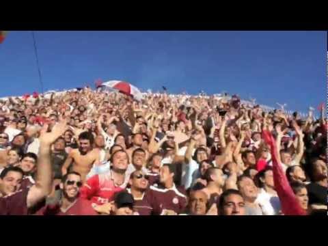 "Asi se juega en las tribunas" Barra: La Barra 14 &bull; Club: Lanús