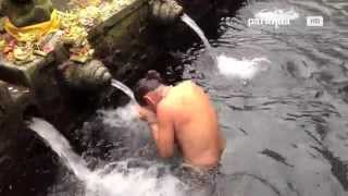 preview picture of video 'Pura Tirta Empul, Tampak Siring'