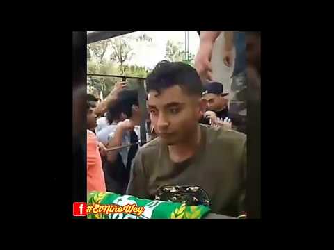 Jack adrenalina vendiendo discos y ropa!