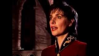 ENYA &#39;1989 silent night&#39; - Oiche Chiun