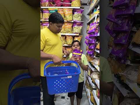 papa ne Akshit ko bahut sari chocolate dilai short# video