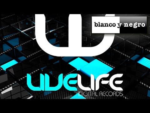 Roberto Sansixto, David Dtx - She Is Mine (Official Audio)