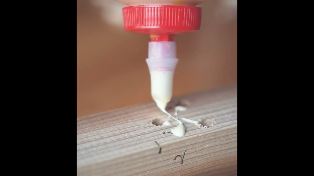 Easy joint wooden shelves