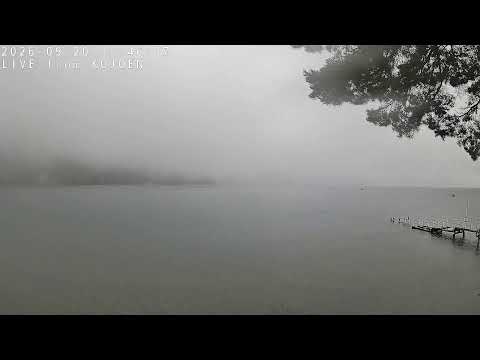 中禅寺湖（湖上苑から）