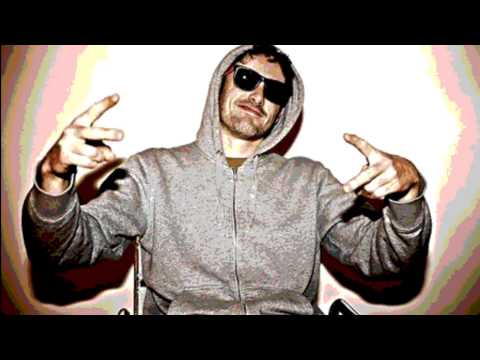 Pupajim featuring Echo Ranks - Dangerous