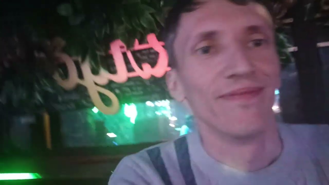 Люблю танцевать в ретро-клубе