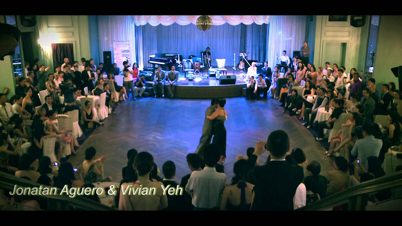 July 14_2nd Shanghai Tango Festival_Grand Milonga_Jonatan Agüero y Vivian Yeh-2