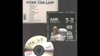 Mr. 3-2 - Stuntin&#39; (f/ Snake D)