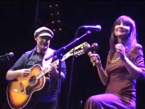 Videoclip de La Niebla (En Directo) — Amaral