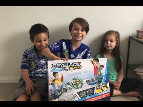 Surprise BEYBLADE Burst Avatar Attack Battle Set Unboxing Video