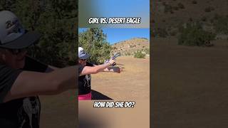 Download lagu Girl shooting Desert Eagle mp3