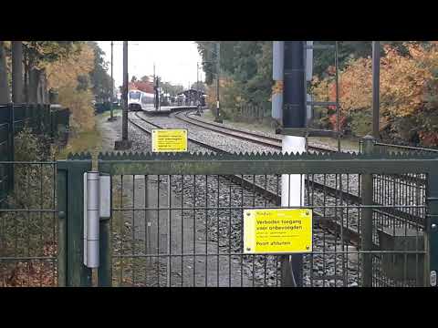 SLT vertrekt uit station Ermelo