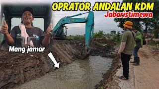 Download lagu OPRATOR SAT SET SUPER CEPAT || ANDALAN GUBERNUR JAWA BARAT || JABARISTIMEWA 👍👍 mp3 Download lagu OPRATOR SAT SET SUPER CEPAT || ANDALAN GUBERNUR JAWA BARAT || JABARISTIMEWA 👍👍 mp3