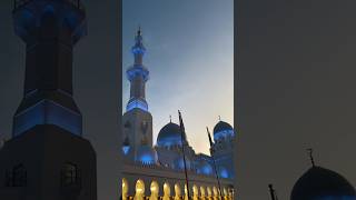 Download lagu Masjid Sheikh Zayed Solo #sheikhzayedmosque #solo #shorts #trendingshorts #fyp mp3