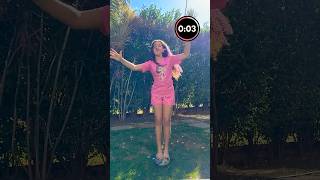 QUEM FICA MAIS TEMPO EM CIMA DA BOLA ? *turma da SOPHIA