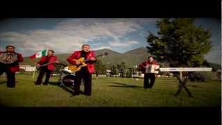 Besos Sin Futuro LOS HUMILDES - Video Oficial