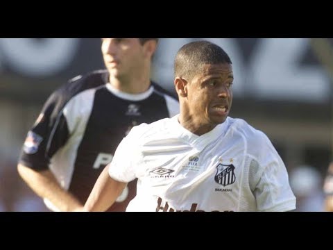 Gols e assistências de Marcelinho Carioca no Santos