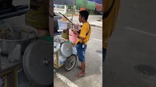 Download lagu saat Intel ketahuan jualan bakso mp3 Download lagu saat Intel ketahuan jualan bakso mp3