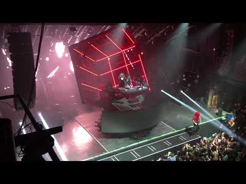 Deadmau5 & Lights - Raise Your Weapon (Live in Boston Jan 17 2020)