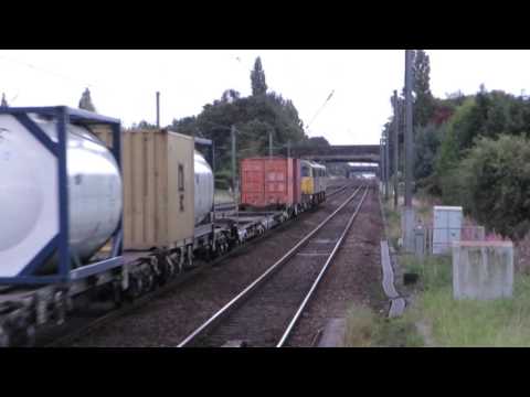 Freightliner 86622+86609 - 4M74 Containers, Leyland 21.9.15