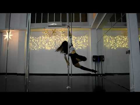 Pole Art Routine 186 - Level 5 (Level 5 - Zayde Wolf - Born Ready)