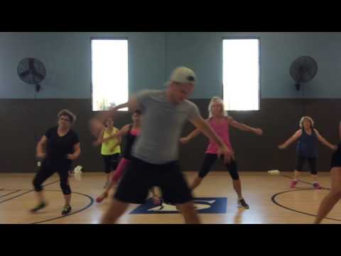Zumba Mami (Reggaeton): Dance Fitness with Andrew