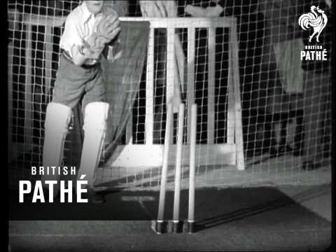 Indoor Cricket! (1933)