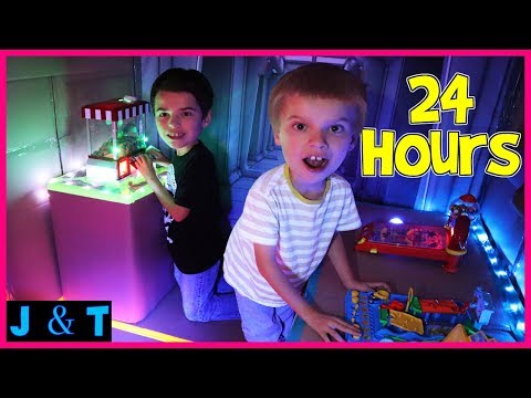 24 Hours In Box Fort Arcade / Jake and Ty