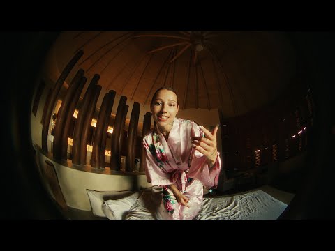 Young Leosia - Delay